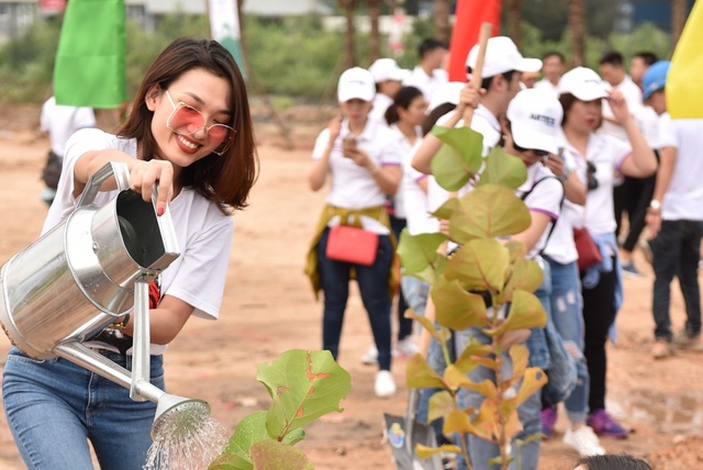10.000 cây xanh được gieo trồng trong Lễ phát động chiến dịch Go Green 2019 của Tập đoàn FLC - 6 10.000 cây xanh được gieo trồng trong Lễ phát động chiến dịch Go Green 2019 của Tập đoàn FLC - 6