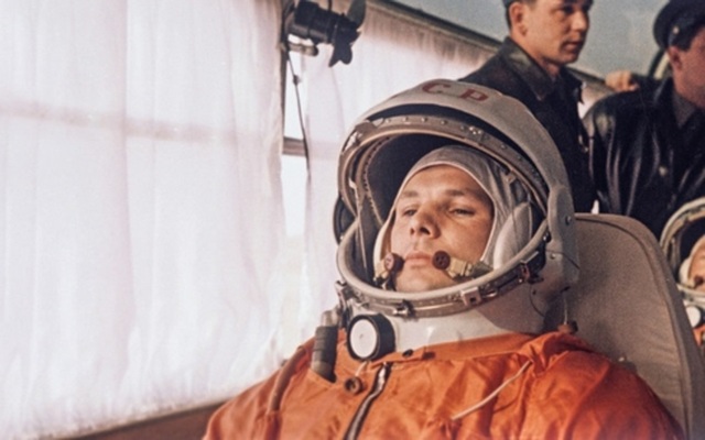Cái chết bí ẩn của nhà du hành vũ trụ trẻ tuổi Yuri Gagarin - 1..jpg Cái chết bí ẩn của nhà du hành vũ trụ trẻ tuổi Yuri Gagarin - 1..jpg