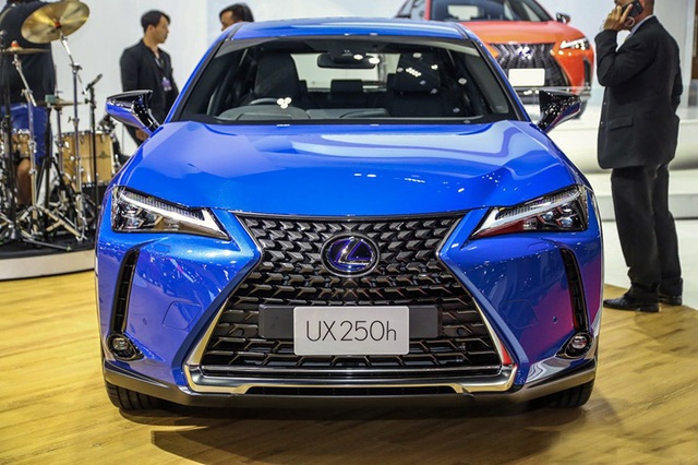 Lexus UX ra mắt tại Thái Lan, giá từ 78.500 USD - 4