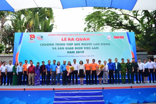 viec lam.jpg viec lam.jpg