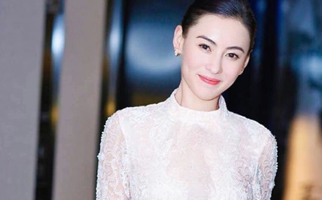 Mẹ của Trương Bá Chi làm tài xế kiếm sống ở tuổi U60 - 2 Mẹ của Trương Bá Chi làm tài xế kiếm sống ở tuổi U60 - 2
