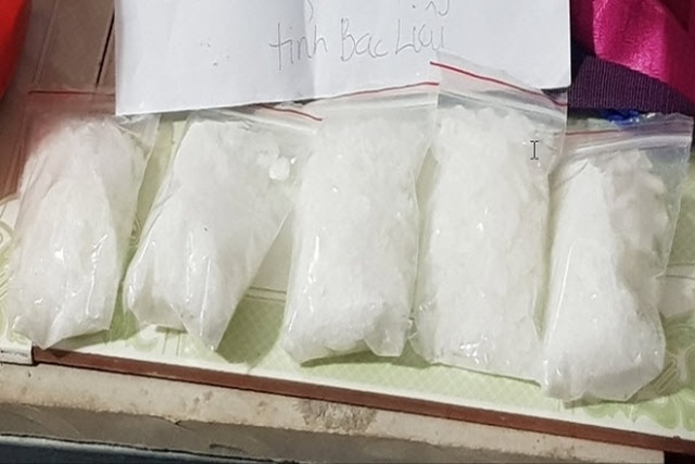 Vụ mua bán, tàng trữ ma túy lớn nhất Bạc Liêu: Bắt thêm 3 đối tượng - 4 Vụ mua bán, tàng trữ ma túy lớn nhất Bạc Liêu: Bắt thêm 3 đối tượng - 4