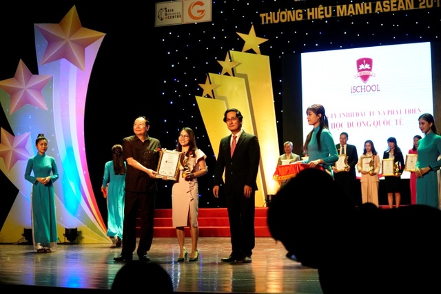 iSchool lọt vào Top 10 thương hiệu mạnh ASEAN 2019 - 1 iSchool lọt vào Top 10 thương hiệu mạnh ASEAN 2019 - 1