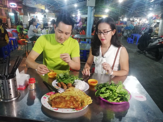 Cùng nam ca sĩ Nguyễn Phi Hùng khám phá ẩm thực xứ “Công tử Bạc Liêu” - 5 Cùng nam ca sĩ Nguyễn Phi Hùng khám phá ẩm thực xứ “Công tử Bạc Liêu” - 5