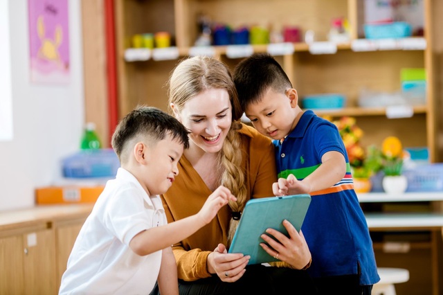 Có nên cho con học từ Internet? - 2 Có nên cho con học từ Internet? - 2
