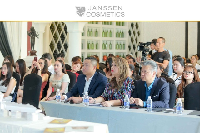 Janssen Cosmetics Day 2019 - Thành công đến từ sự hợp tác chân thành - 5 Janssen Cosmetics Day 2019 - Thành công đến từ sự hợp tác chân thành - 5