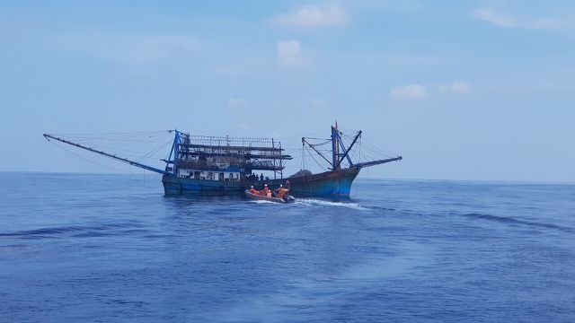 Cấp cứu thuyền trưởng tàu cá Quảng Nam bị thương, bất tỉnh - 1 Cấp cứu thuyền trưởng tàu cá Quảng Nam bị thương, bất tỉnh - 1
