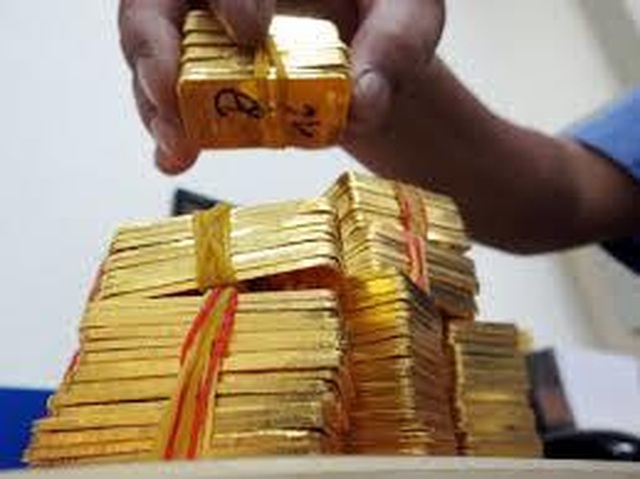 Giá vàng sụt giảm về vùng thấp nhất trong 4 tháng qua - 1 Giá vàng sụt giảm về vùng thấp nhất trong 4 tháng qua - 1