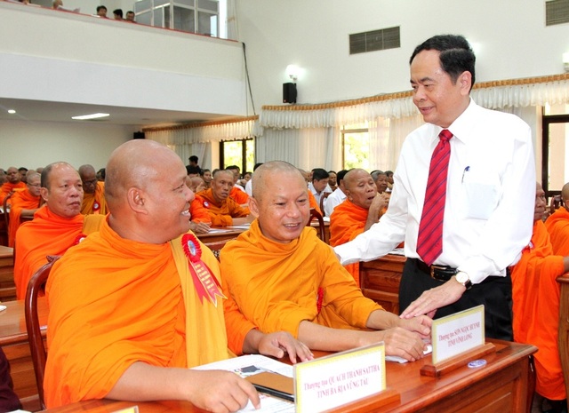 Thủ tướng Nguyễn Xuân Phúc chúc tết cổ truyền đồng bào Khmer Nam Bộ - Ảnh minh hoạ 2