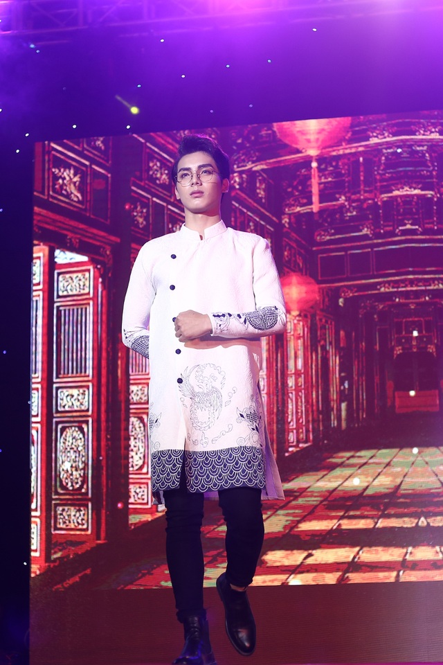 Thí sinh mang vẻ đẹp “unisex” đầy thần thái tại “The face” phiên bản sinh viên - 11 Thí sinh mang vẻ đẹp “unisex” đầy thần thái tại “The face” phiên bản sinh viên - 11