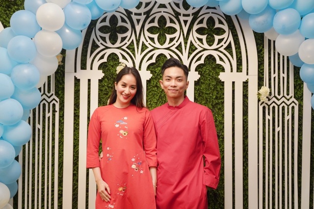 Phan Hiển không ghen khi Khánh Thi liên tục giáp mặt tình cũ Chí Anh - 3 Phan Hiển không ghen khi Khánh Thi liên tục giáp mặt tình cũ Chí Anh - 3