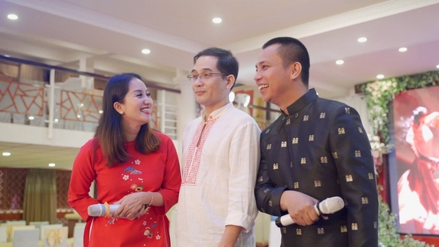 Phan Hiển không ghen khi Khánh Thi liên tục giáp mặt tình cũ Chí Anh - 5 Phan Hiển không ghen khi Khánh Thi liên tục giáp mặt tình cũ Chí Anh - 5