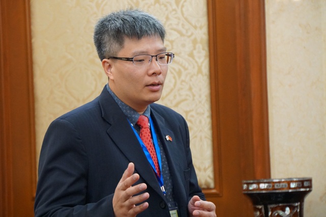 “Tiến bộ cho giáo dục đại học ở Việt Nam chính là tự chủ” - 2 “Tiến bộ cho giáo dục đại học ở Việt Nam chính là tự chủ” - 2