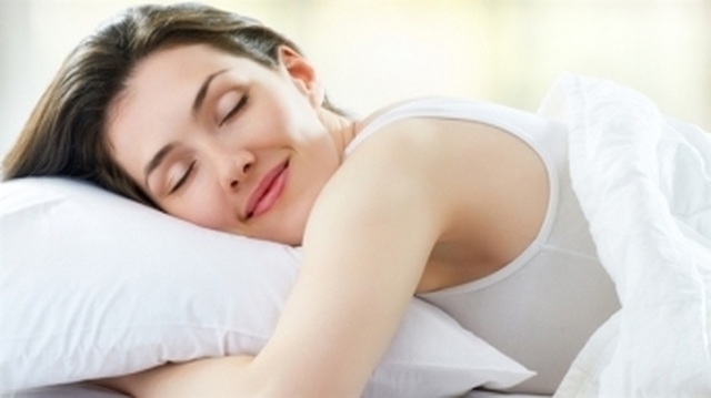 Chất lượng giấc ngủ ảnh hưởng sức khỏe tình dục thế nào? - 1