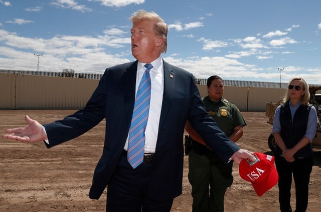 Hạ viện Mỹ đệ đơn kiện Tổng thống Donald Trump - 1 Hạ viện Mỹ đệ đơn kiện Tổng thống Donald Trump - 1