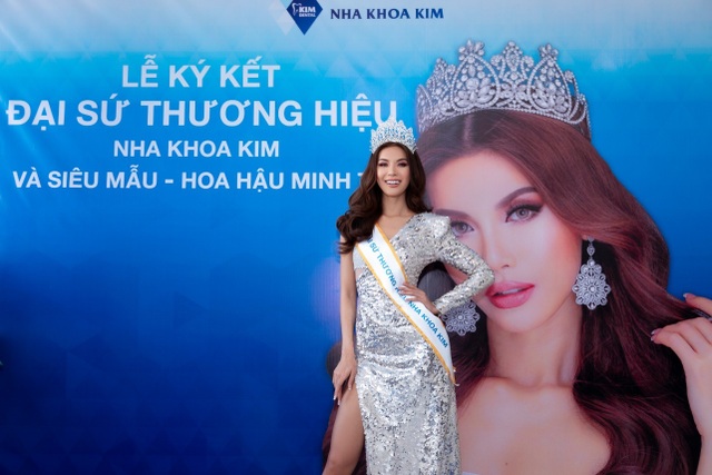 Hoa hậu siêu quốc gia châu Á trở thành đại sứ thương hiệu nha khoa Kim - 2 Hoa hậu siêu quốc gia châu Á trở thành đại sứ thương hiệu nha khoa Kim - 2