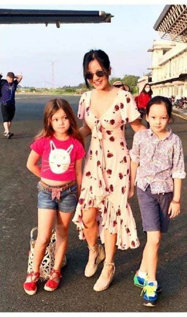 Bằng Kiều, Hà Kiều Anh và loạt sao động viên Hồng Nhung khi chồng cũ lấy vợ mới - 2 Bằng Kiều, Hà Kiều Anh và loạt sao động viên Hồng Nhung khi chồng cũ lấy vợ mới - 2