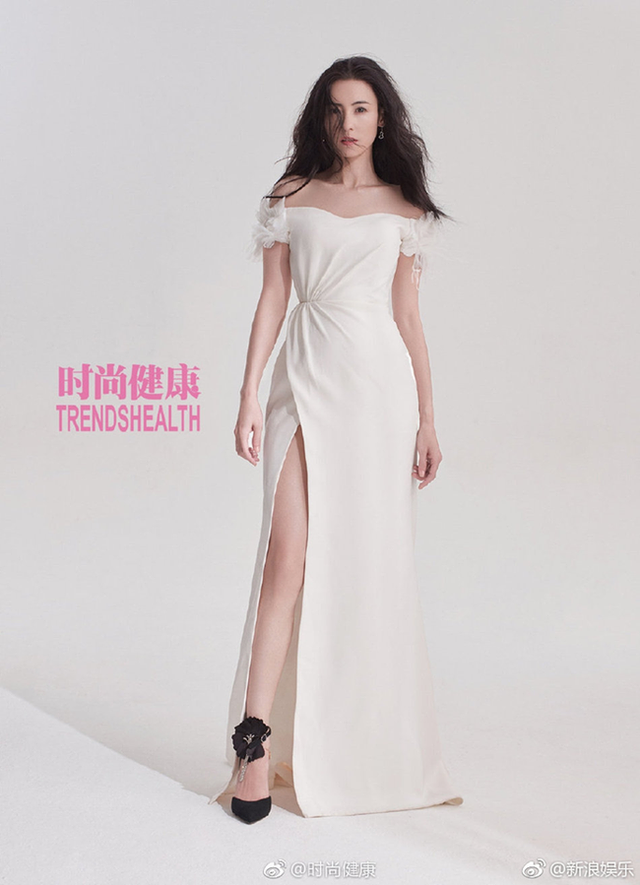 Nhan sắc không tì vết của Trương Bá Chi sau 3 lần sinh nở - 3 Nhan sắc không tì vết của Trương Bá Chi sau 3 lần sinh nở - 3