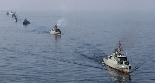 Iran yêu cầu các tàu chiến Mỹ tránh ra xa - 1 Iran yêu cầu các tàu chiến Mỹ tránh ra xa - 1