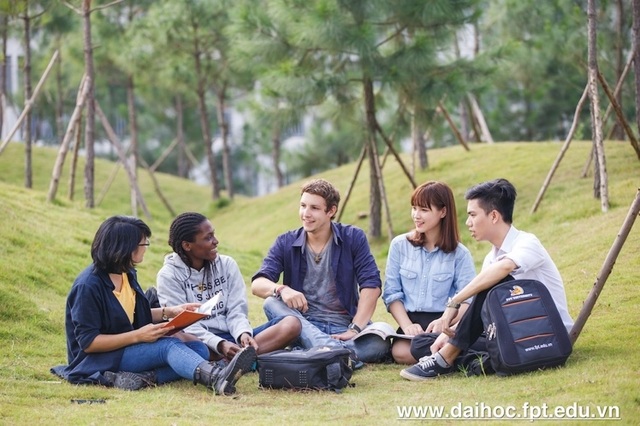 Toàn cảnh tư vấn từ A-Z tuyển sinh vào ĐH FPT năm 2019 - 18 Toàn cảnh tư vấn từ A-Z tuyển sinh vào ĐH FPT năm 2019 - 18