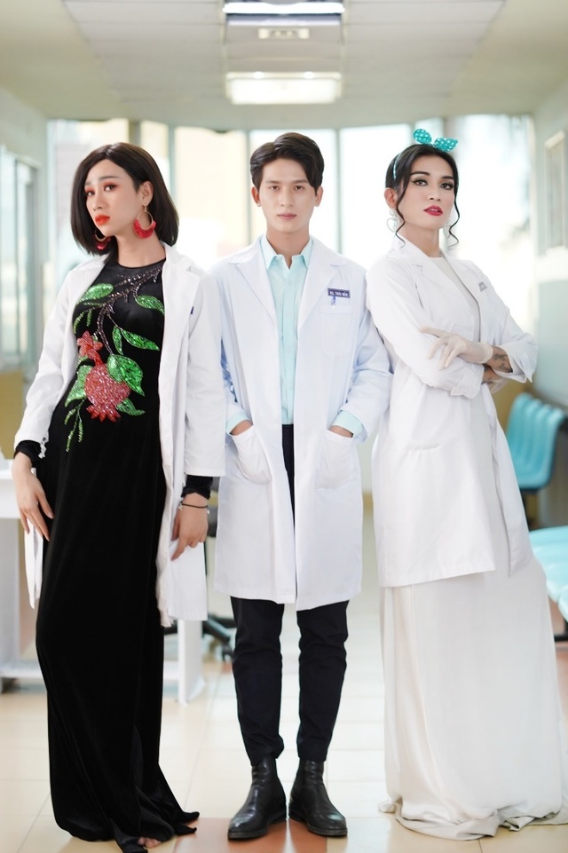 Y tá BB Trần và Hải Triều khuấy động phòng khám trong phim hài mới - 1 Y tá BB Trần và Hải Triều khuấy động phòng khám trong phim hài mới - 1