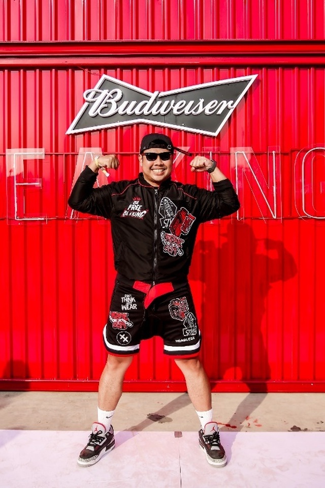 Fung La cùng dàn sao Underground xuất hiện cực chất tại sự kiện đặc biệt của Budweiser - 2 Fung La cùng dàn sao Underground xuất hiện cực chất tại sự kiện đặc biệt của Budweiser - 2