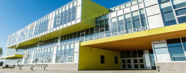 Vì sao phụ huynh cho con du học từ lớp 9,10 tại Victoria, Canada? - 2 Vì sao phụ huynh cho con du học từ lớp 9,10 tại Victoria, Canada? - 2