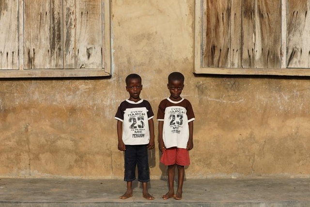 Kỳ lạ thị trấn Nigeria được mệnh danh là “thủ phủ sinh đôi của thế giới” - 5 Kỳ lạ thị trấn Nigeria được mệnh danh là “thủ phủ sinh đôi của thế giới” - 5