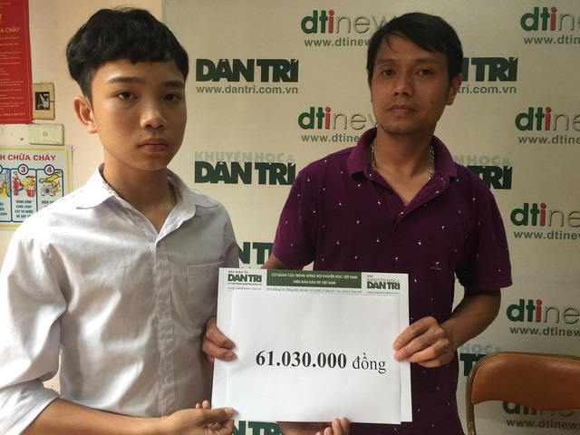 Hơn 61 triệu đồng đến với cậu bé Quyền mồ côi - 3 Hơn 61 triệu đồng đến với cậu bé Quyền mồ côi - 3