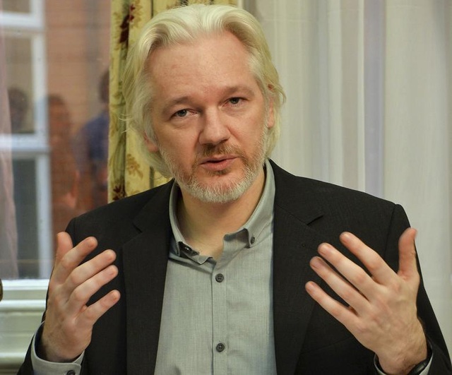 7 năm ròng “tá túc” trong Đại sứ quán Ecuador tại Anh của ông chủ WikiLeaks - 2 7 năm ròng “tá túc” trong Đại sứ quán Ecuador tại Anh của ông chủ WikiLeaks - 2