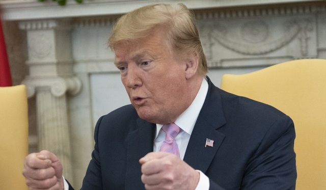Chị gái ông Trump nghỉ hưu để thoát điều tra gian lận thuế - 2 Chị gái ông Trump nghỉ hưu để thoát điều tra gian lận thuế - 2