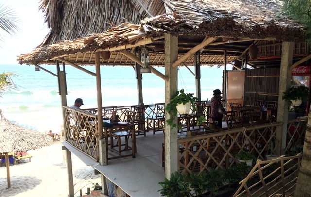 Băm nát bãi biển An Bàng, Hội An Băm nát bãi biển An Bàng, Hội An