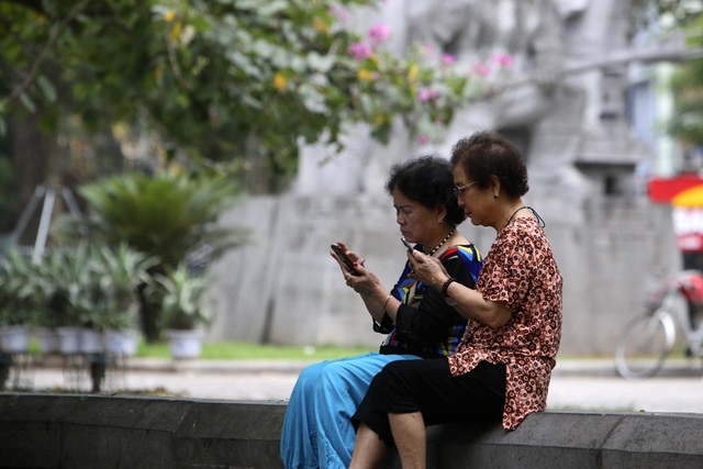 Hà Nội: Nhiều tuyến phố trung tâm vắng hoe, yên ả trong ngày đầu tiên nghỉ lễ - 10 Hà Nội: Nhiều tuyến phố trung tâm vắng hoe, yên ả trong ngày đầu tiên nghỉ lễ - 10