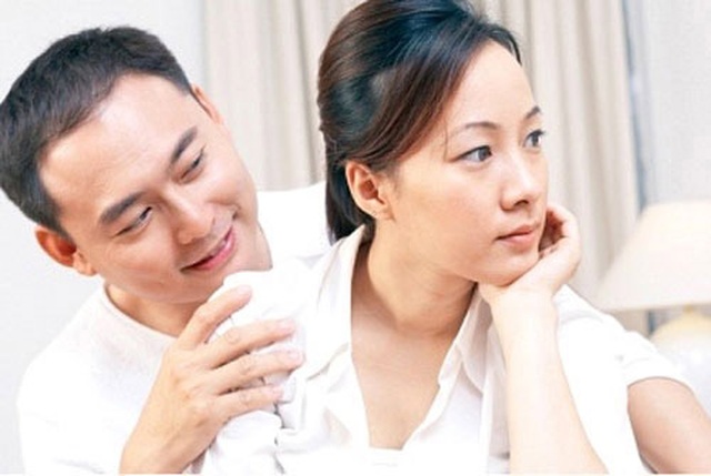 Chồng chăm sóc từng ly từng tí vẫn hoang mang không có tình yêu - 1 Chồng chăm sóc từng ly từng tí vẫn hoang mang không có tình yêu - 1