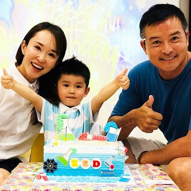 Vợ chồng Lý Minh Thuận - Phạm Văn Phương khoe ảnh gia đình hạnh phúc - 5 Vợ chồng Lý Minh Thuận - Phạm Văn Phương khoe ảnh gia đình hạnh phúc - 5