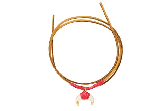 Nếu có trang phục thập niên 1990, hãy mang ra mặc ngay hè này - 28 Nếu có trang phục thập niên 1990, hãy mang ra mặc ngay hè này - 28