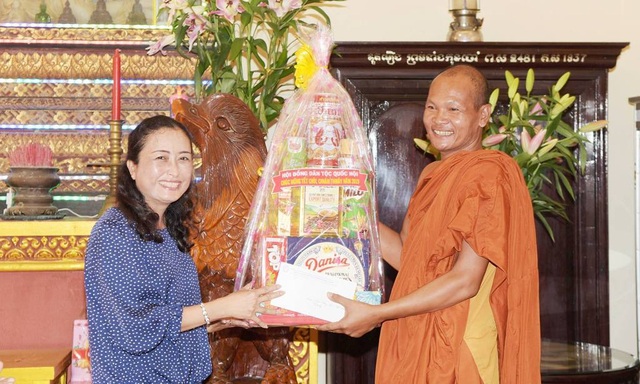 Đồng bào dân tộc Khmer đón Tết cổ truyền Chôl-Chnăm-Thmây - 9 Đồng bào dân tộc Khmer đón Tết cổ truyền Chôl-Chnăm-Thmây - 9