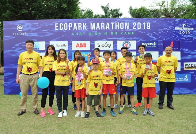 Amix Team Việt Nam tỏa sáng ở giải Ecopark Marathon 2019 - 9 Amix Team Việt Nam tỏa sáng ở giải Ecopark Marathon 2019 - 9