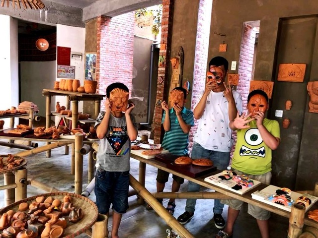 Du khách đến Hội An dịp giỗ tổ Hùng Vương Du khách đến Hội An dịp giỗ tổ Hùng Vương
