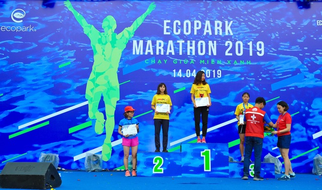 Amix Team Việt Nam tỏa sáng ở giải Ecopark Marathon 2019 - 5 Amix Team Việt Nam tỏa sáng ở giải Ecopark Marathon 2019 - 5