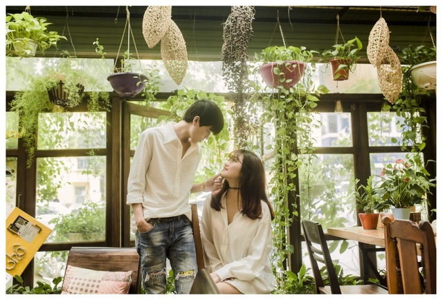 Chuyện tình cảm động của nữ hoạ sĩ 9X vừa kết hôn phát hiện bị ung thư - 6 Chuyện tình cảm động của nữ hoạ sĩ 9X vừa kết hôn phát hiện bị ung thư - 6