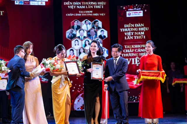 30 năm gây dựng thương hiệu làm đẹp, những thách thức vẫn còn phía trước của nữ CEO - 3 30 năm gây dựng thương hiệu làm đẹp, những thách thức vẫn còn phía trước của nữ CEO - 3