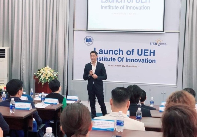 Cựu Phó Thủ tướng Đức: Một quốc gia phát triển là nhờ vào sự sáng tạo và trí tuệ - 1 Cựu Phó Thủ tướng Đức: Một quốc gia phát triển là nhờ vào sự sáng tạo và trí tuệ - 1