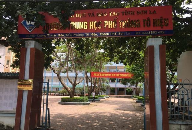 Luật sư: Cần truy tố phụ huynh tội đưa hối lộ tác động sửa, nâng điểm cho thí sinh - 1 Luật sư: Cần truy tố phụ huynh tội đưa hối lộ tác động sửa, nâng điểm cho thí sinh - 1