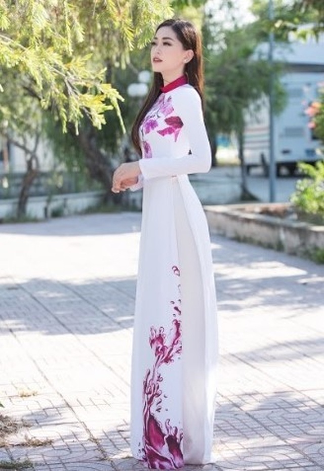 Trải nghiệm Lễ hội nho và vang ở vùng đất đầy nắng và gió - 6 Trải nghiệm Lễ hội nho và vang ở vùng đất đầy nắng và gió - 6