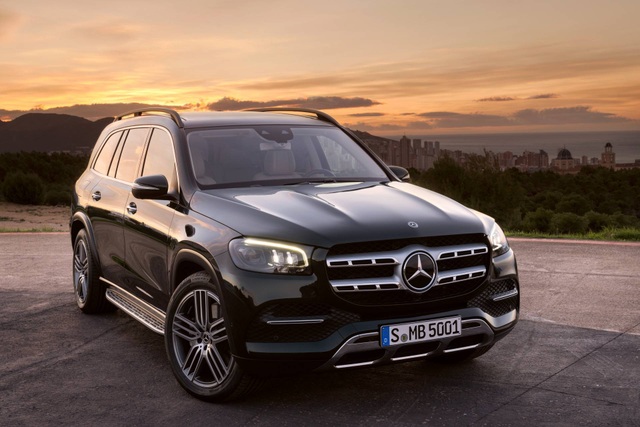 Mercedes-Benz GLS - Phiên bản SUV của S-Class - 13