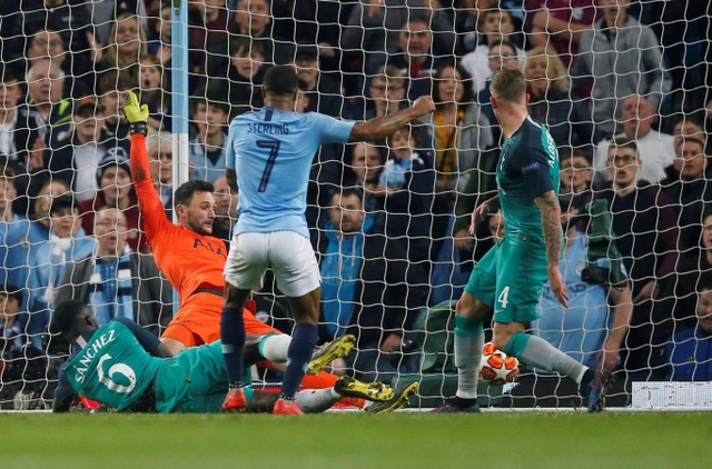 Nhìn lại "cơn mưa bàn thắng" ở trận đấu giữa Man City và Tottenham Nhìn lại "cơn mưa bàn thắng" ở trận đấu giữa Man City và Tottenham