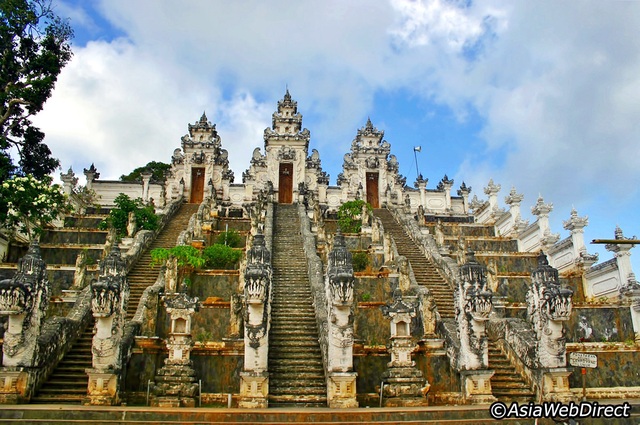 Ngoài biển đảo, Bali còn vô số điểm check in đẹp như mơ! - 1 Ngoài biển đảo, Bali còn vô số điểm check in đẹp như mơ! - 1