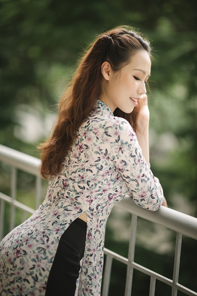 Hoa khôi ĐH Ngoại thương khoe ảnh kỷ yếu đằm thắm, xinh đẹp - 2 Hoa khôi ĐH Ngoại thương khoe ảnh kỷ yếu đằm thắm, xinh đẹp - 2