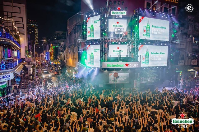 Khuấy động giới trẻ từ Bùi Viện đến Tạ Hiện, Heineken Silver khẳng định độ hot trong giới trẻ - 1 Khuấy động giới trẻ từ Bùi Viện đến Tạ Hiện, Heineken Silver khẳng định độ hot trong giới trẻ - 1